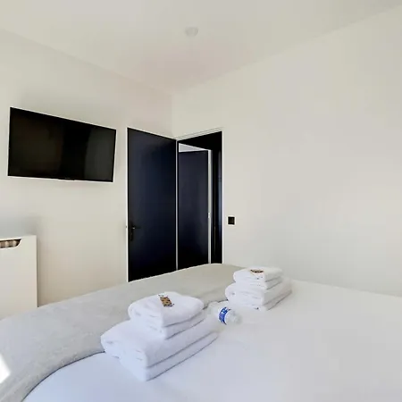 Magnificent 2bd-4p - Eiffel Tower